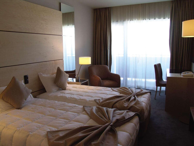 Vip Executive Azores Hotel