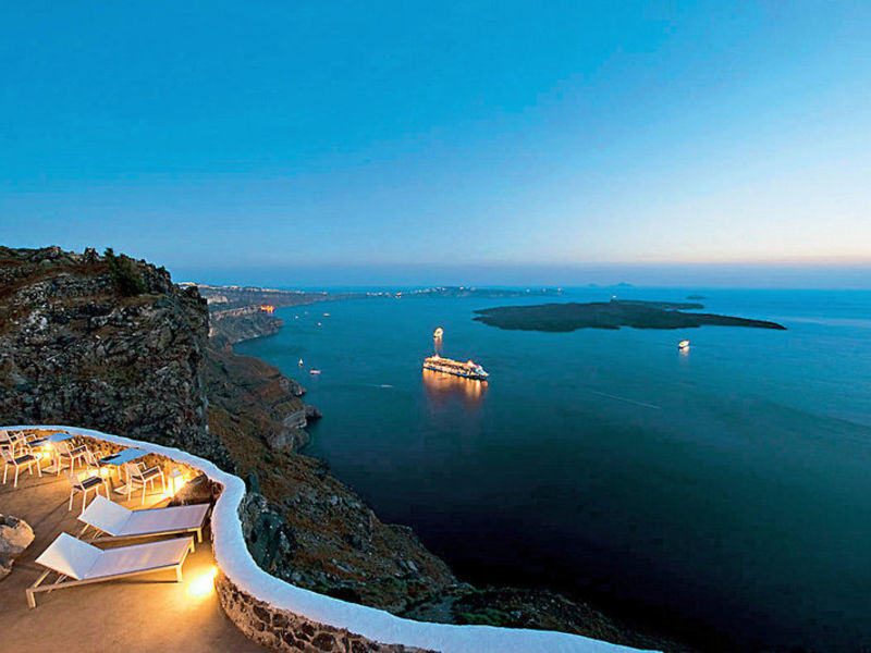 Vista Mare Suites