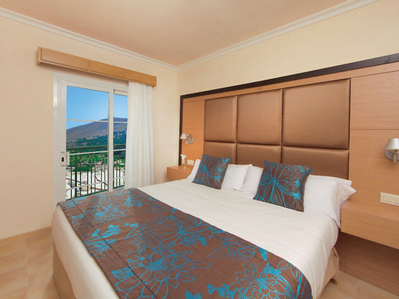 Viva Cala Mesquida Club T