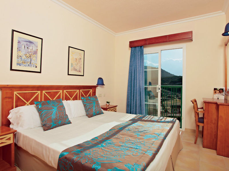 Viva Cala Mesquida Club T