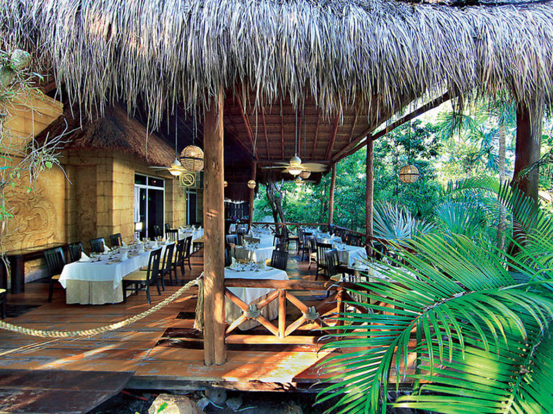 Viva Wyndham Azteca Beach