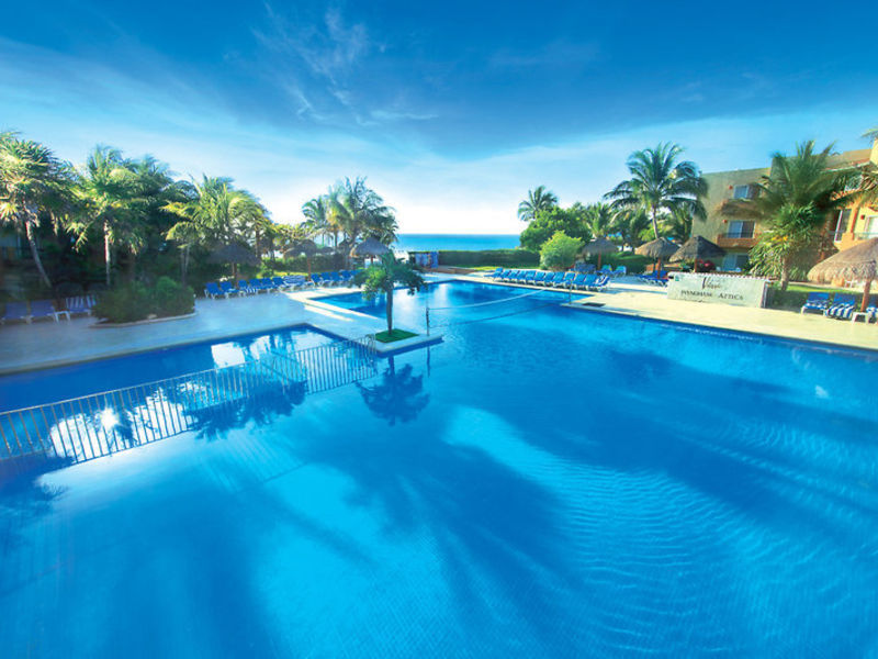 Viva Wyndham Azteca Beach