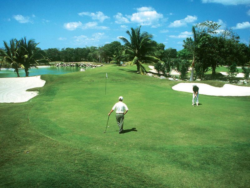 Viva Wyndham Azteca Beach