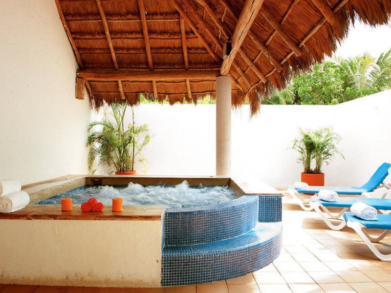 Viva Wyndham Maya Beach