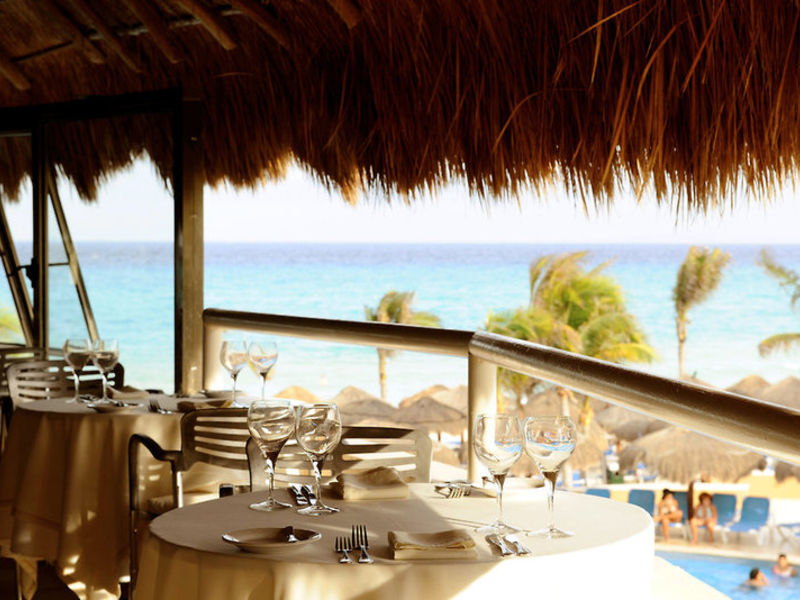 Viva Wyndham Maya Beach