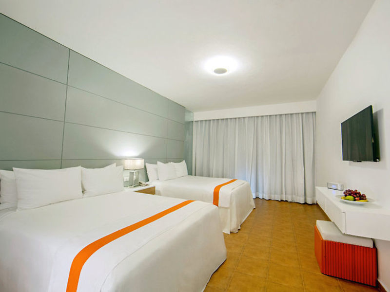 Viva Wyndham Playa Dorada