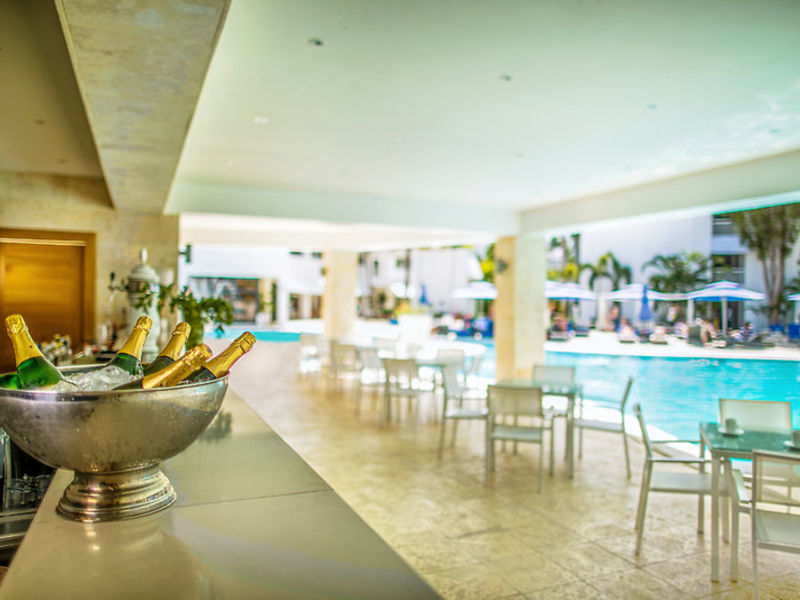 Viva Wyndham V Heavens