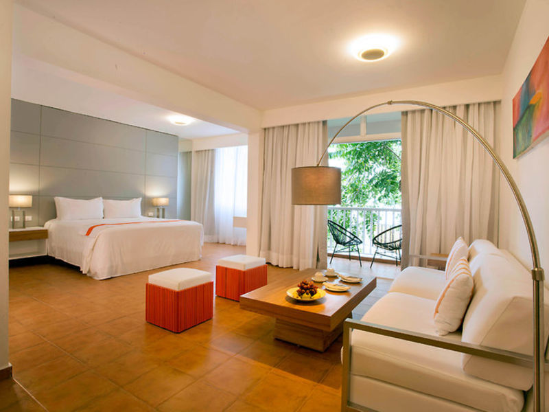 Viva Wyndham V Heavens