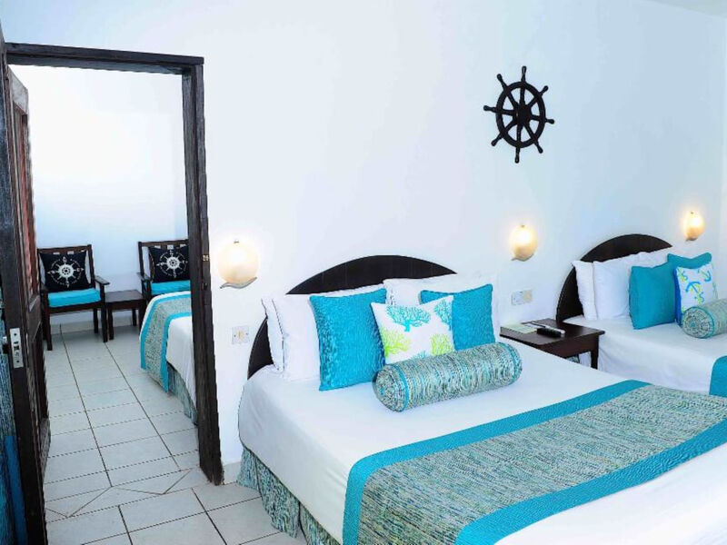 Voyager Beach Resort