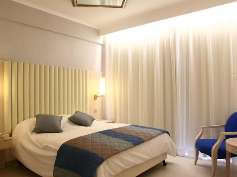 Vrissiana Beach Hotel