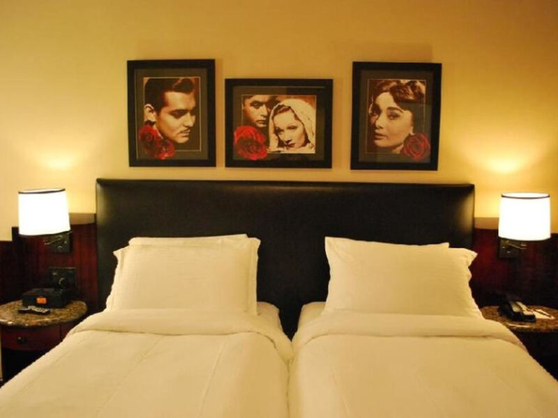 Washington Square Hotel