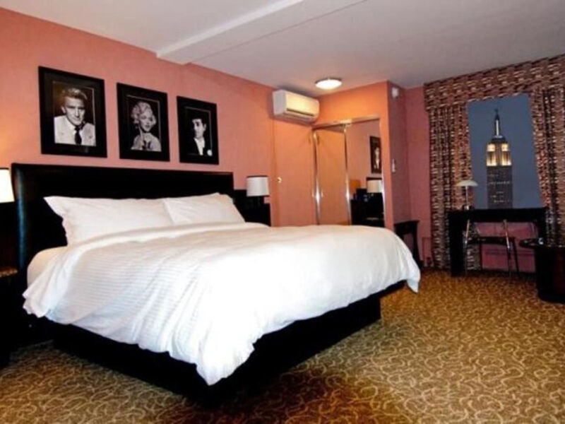 Washington Square Hotel