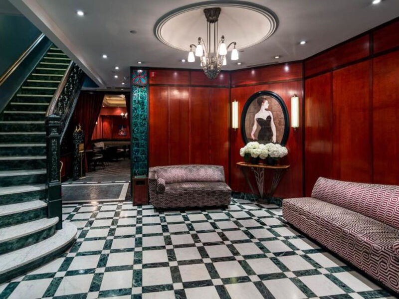 Washington Square Hotel