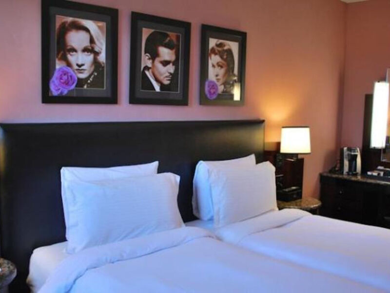 Washington Square Hotel