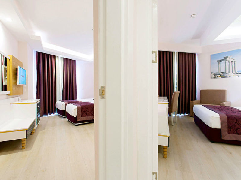 Water Side Resort & Spa