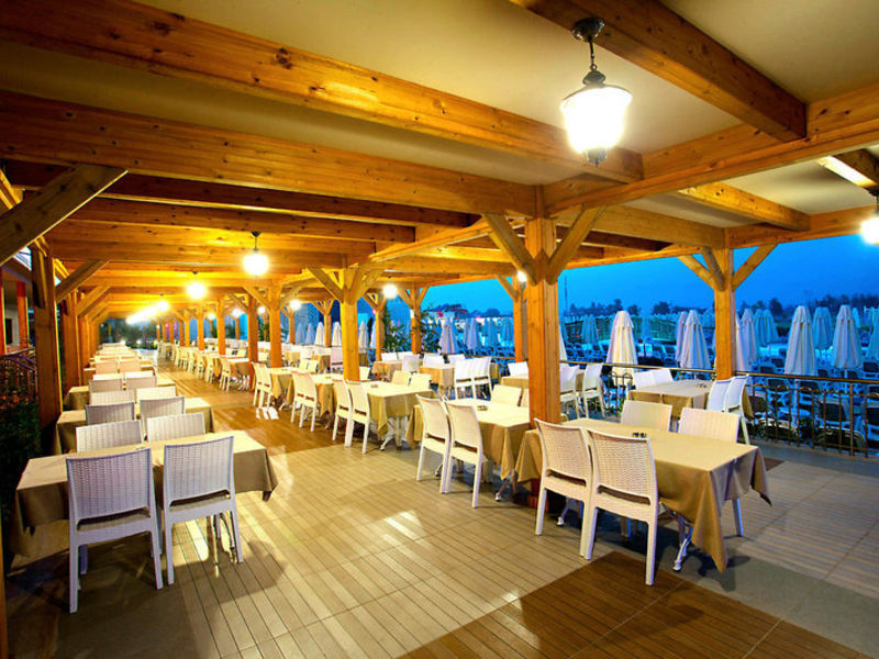 Water Side Resort & Spa