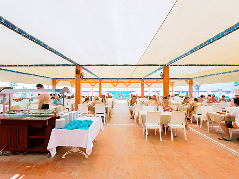 Water Side Resort & Spa