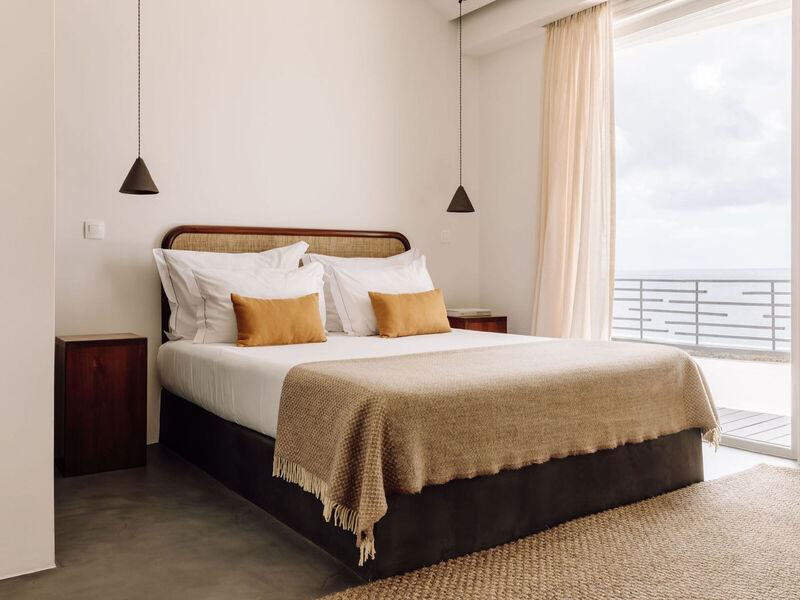 White Exclusive Suites & Villas