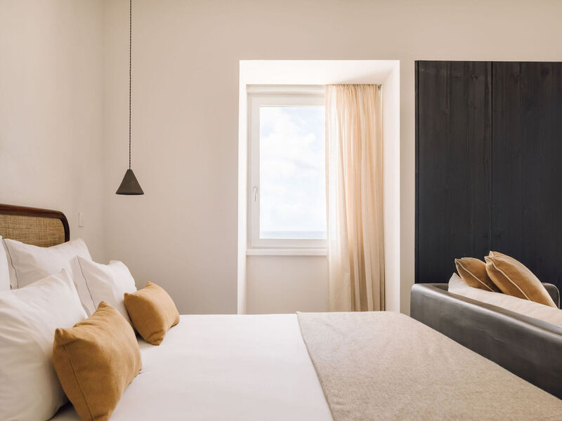 White Exclusive Suites & Villas