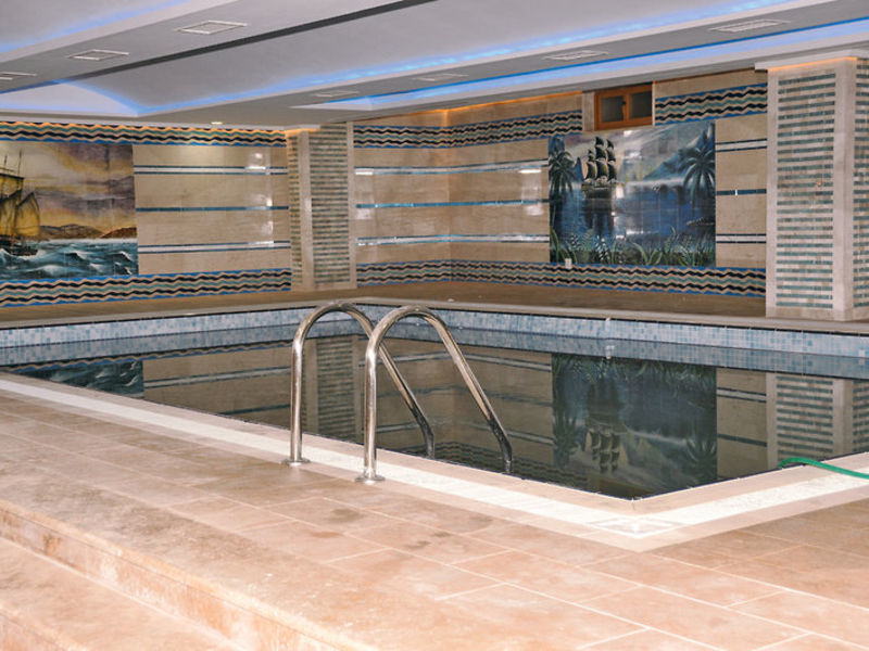 White Gold Hotel & SPA