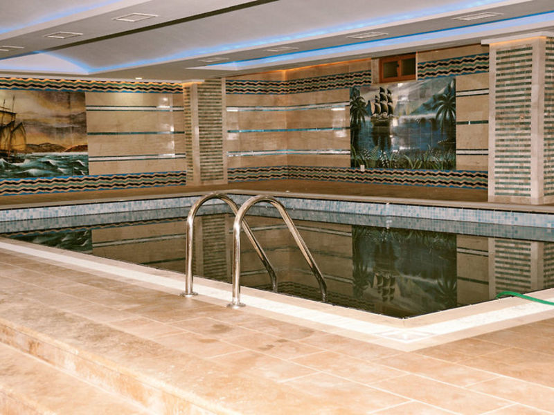 White Gold Hotel & SPA