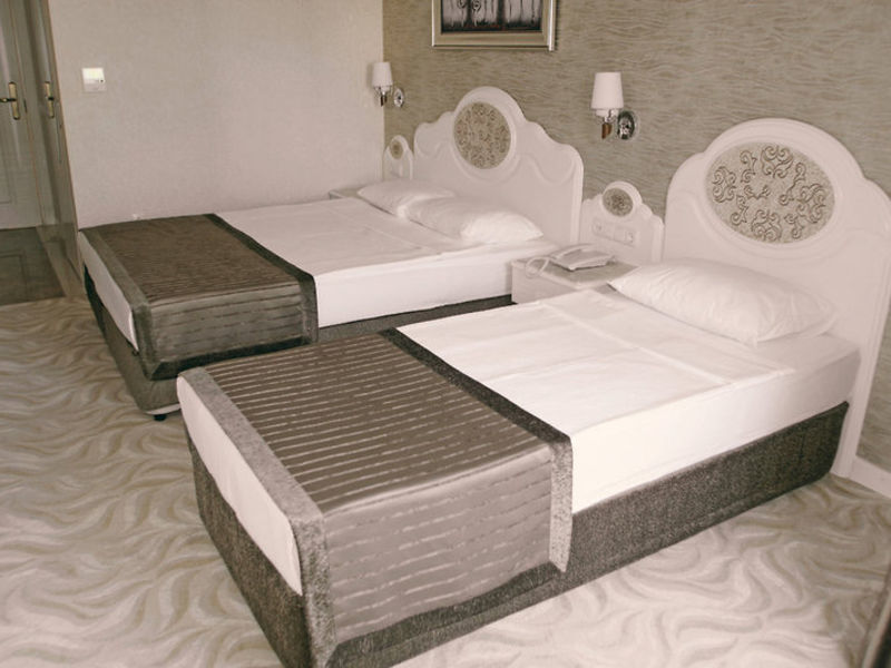 White Gold Hotel & Spa