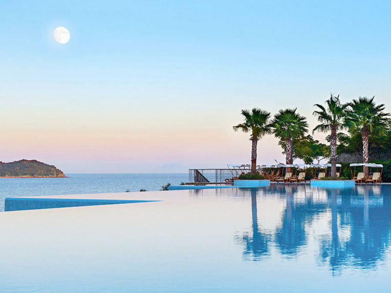 Xanadu Island All Suite