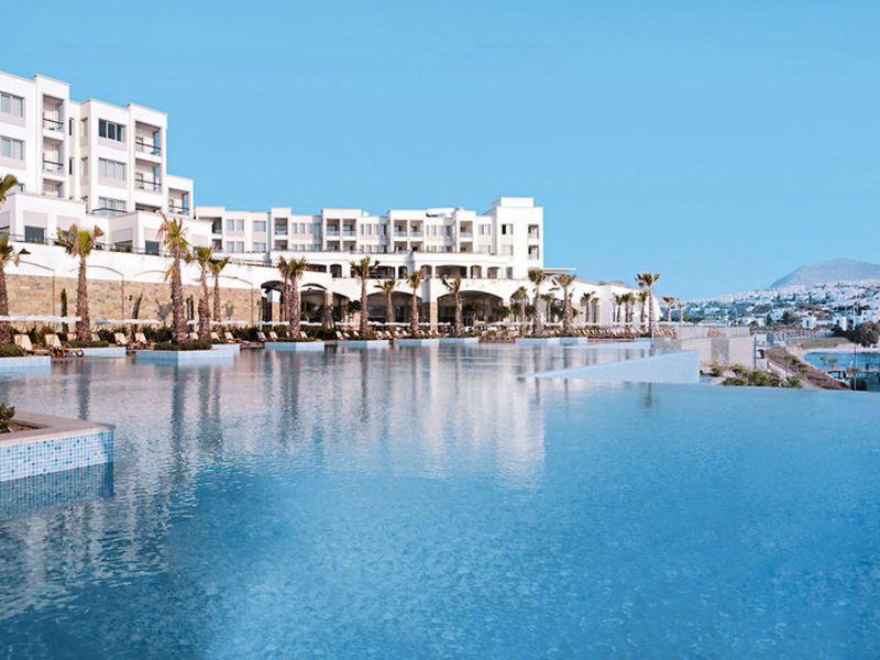 Xanadu Island All Suite