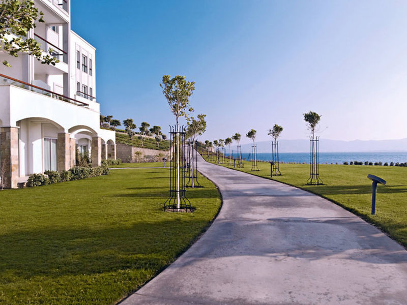 Xanadu Island All Suite