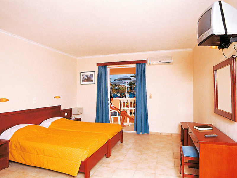 Zante Village
