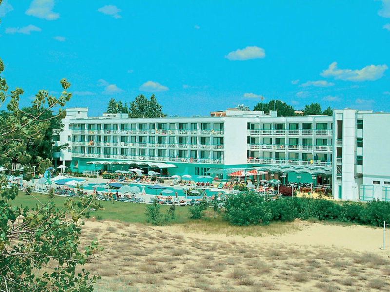 Zefir Beach