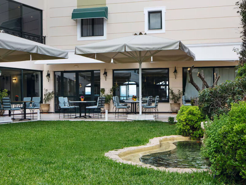 Zeus Essence Ramada Athens