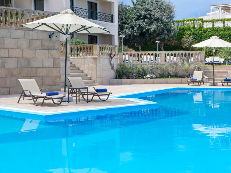 Zeus Essence Ramada Athens