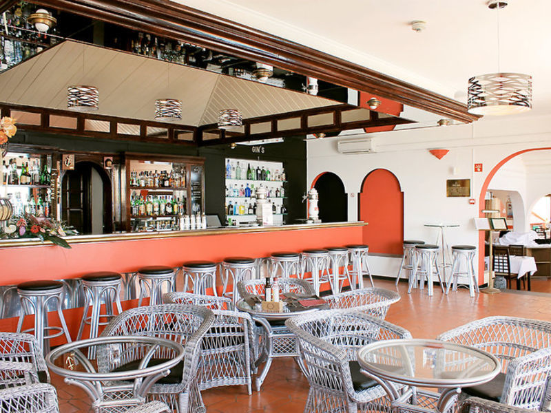 Studios Royal Orchid