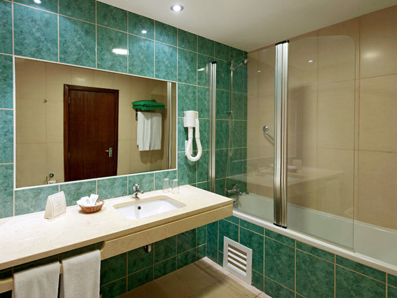 Studios Royal Orchid