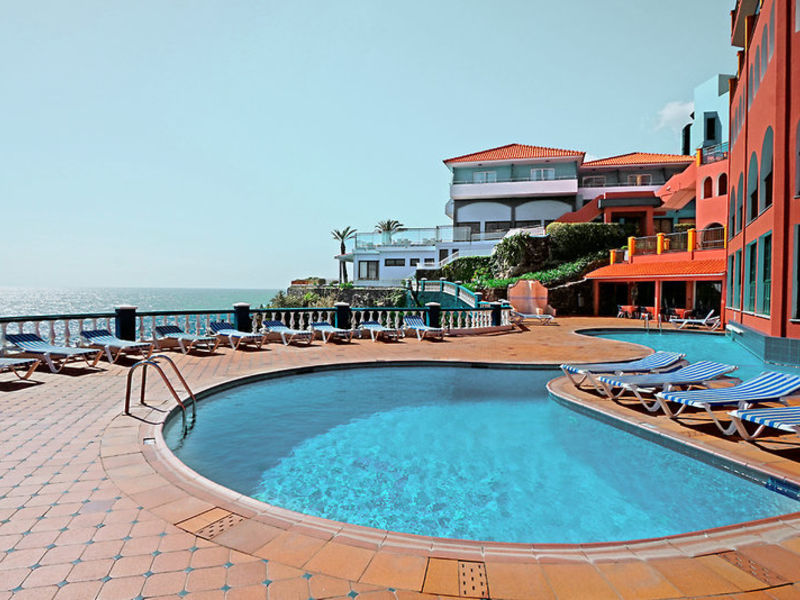 Studios Royal Orchid