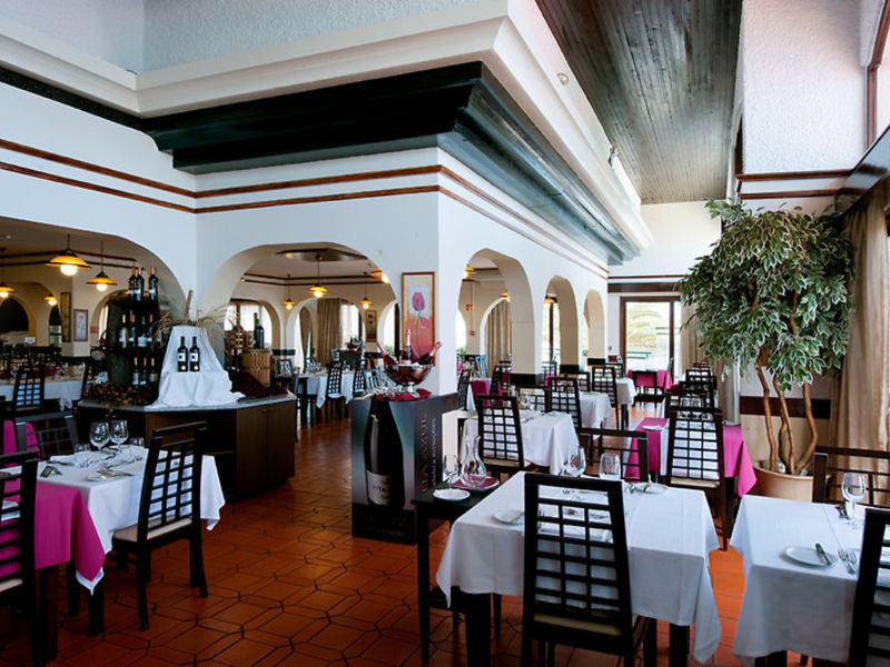 Studios Royal Orchid