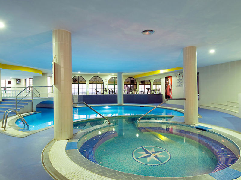 Studios Royal Orchid