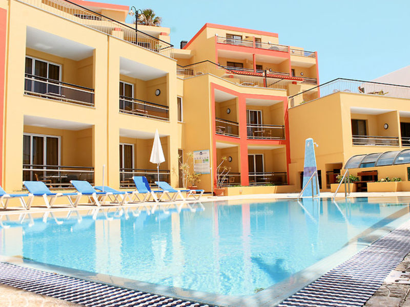 Studios Royal Orchid